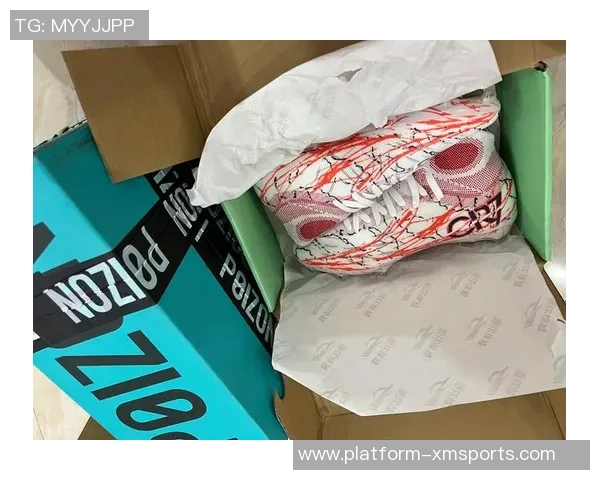 足球鞋的选择与保养技巧全面解析助你提升球场表现